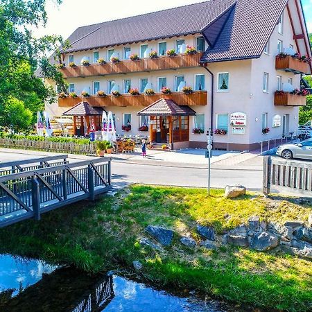 Hotel Restaurant Schwoerer Lenzkirch Eksteriør billede