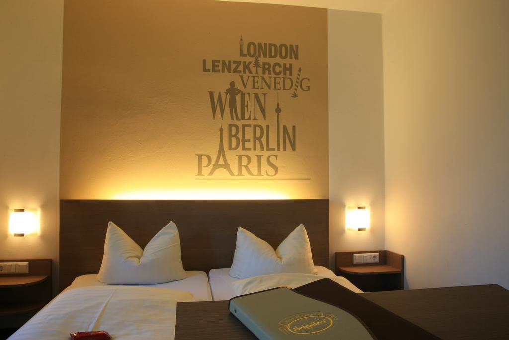 Hotel Restaurant Schwoerer Lenzkirch Værelse billede