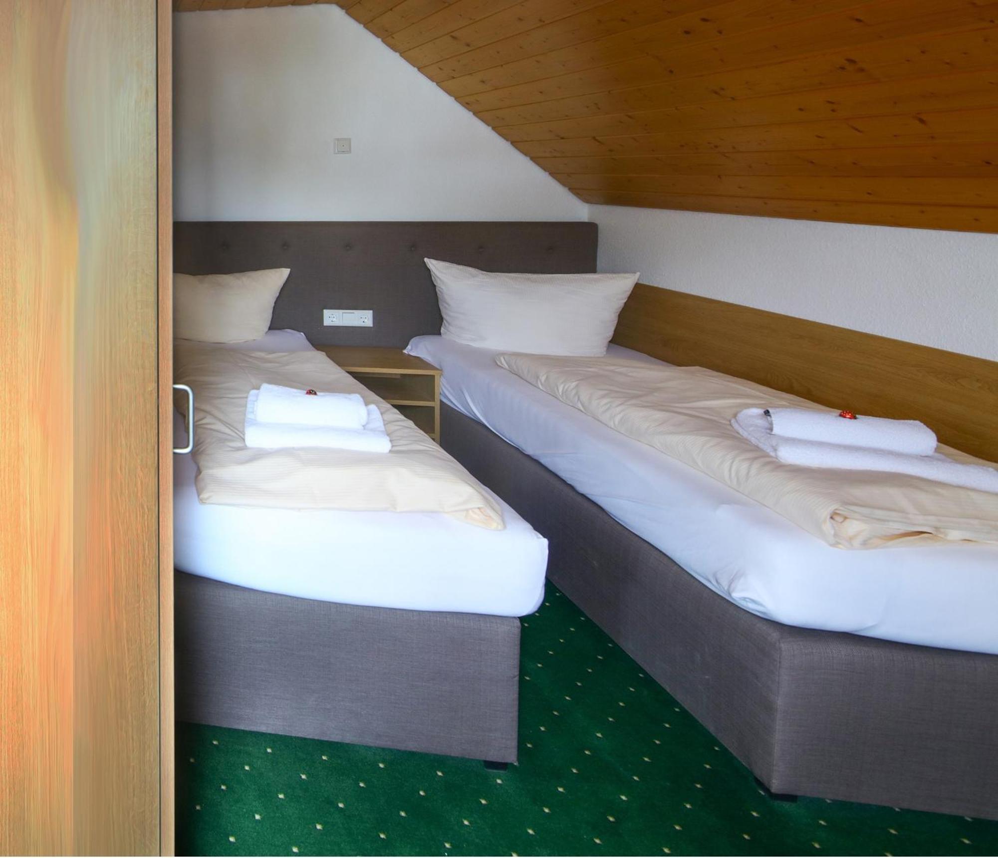 Hotel Restaurant Schwoerer Lenzkirch Værelse billede