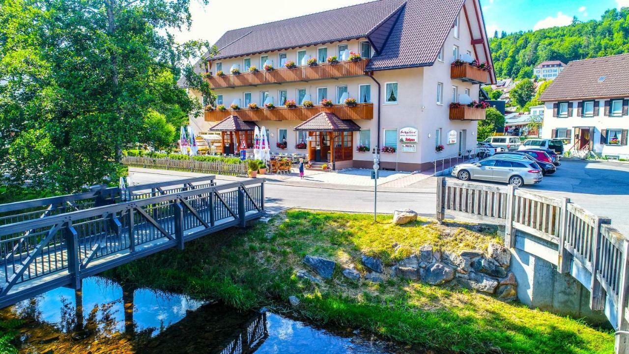 Hotel Restaurant Schwoerer Lenzkirch Eksteriør billede